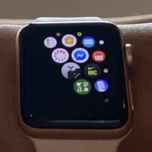 Apple Watchで「カメラ」App  を起動