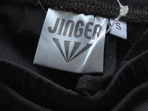 「JINGER」（ジンガー）ランニングパンツのウィメンズSサイズ